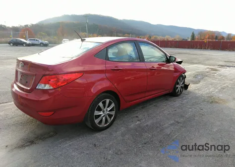 2012 Hyundai Accent Gls z USA, uszkodzony, nr VIN KMHCU4AE4CU196200